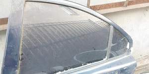 Стекло двери Volvo s60 2001 - Фото #1