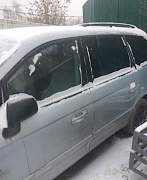 Двери Hyundai trajet 2004 - Фото #1