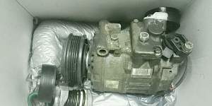 Компрессор кондиционера 7E0 820 803F VW multiven T - Фото #1