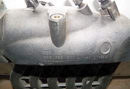 Впускной коллектор Touareg 3.2 бензин - Фото #1
