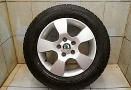 R15 Skoda Octavia, 195/65R15 Bridgestone VRX зима - Фото #1