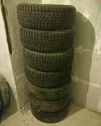 235/60/16 Bridgestone, шипы, зима - Фото #1