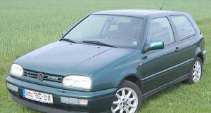 Volkswagen Golf 1.6мт, 1996, хетчбэк - Фото #1