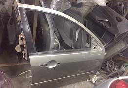 Ford focus 1 хэчбек двери - Фото #1