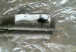 Шпильки выпускного коллектора на Рено Сандеро 2012 - Фото #1