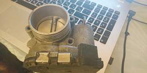 Дроссельная заслонка Приора bosch 21126-1148010 - Фото #1