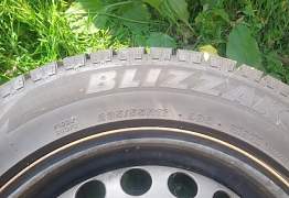 Bridgestone blizzak vrx 235/55 r17 с дисками - Фото #4