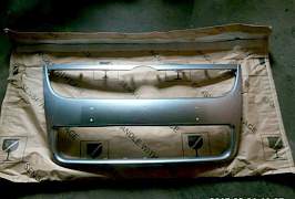 Решетка радиатора Touareg 2007-2010 7L6853651L3Q7 - Фото #1