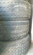 Шины 385/65 r22.5 Bridgeston R164 (II) бу - Фото #1