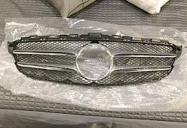 Решетка радиатора Mersedes W205 Оригинал. Новый - Фото #1