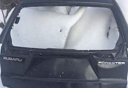 Задняя дверь (крышка багажника) на Subaru Forester - Фото #4