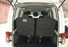 Nissan NV 200 Сиденья 3 ряда - Фото #1