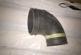 Патрубок турбины Gohn Deere RE549576 - Фото #1