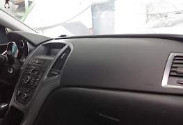 Торпедо Opel Astra - Фото #1