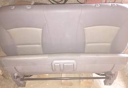 Третий ряд сидений Hyundai Starex H1 II - Фото #1